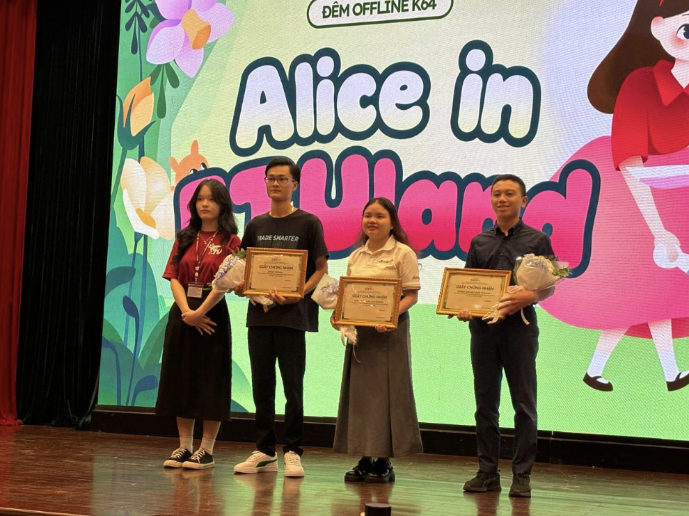 Bitget Tiếp Tục Hành Trình Blockchain4Youth & Blockchain4Her Campus Tour Tại Đại Học Ngoại Thương TP.HCM Hình ảnh bài viết: Bitget Tiếp Tục Hành Trình Blockchain4Youth & Blockchain4Her Campus Tour Tại Đại Học Ngoại Thương TP.HCM