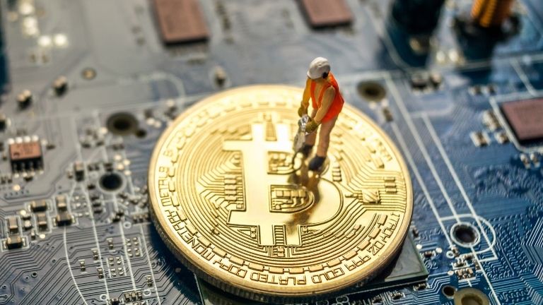 Hình ảnh bài viết: Thợ đào Bitcoin solo trúng “độc đắc”: Một mình khai thác thành công khối, nhận 3.128 BTC