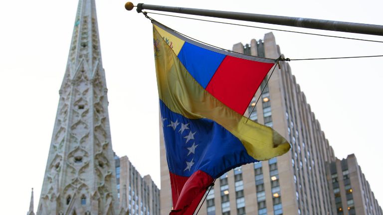 Hình ảnh bài viết: Venezuela hậu Maduro: Ứng viên ủng hộ Bitcoin nổi lên giữa bất ổn chính trị