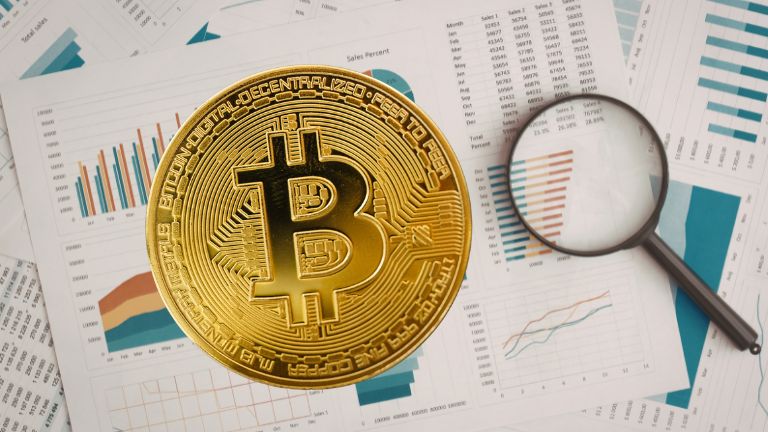Hình ảnh bài viết: Mức độ quan tâm tới Bitcoin toàn cầu chạm đỉnh 12 tháng giữa tâm bão biến động