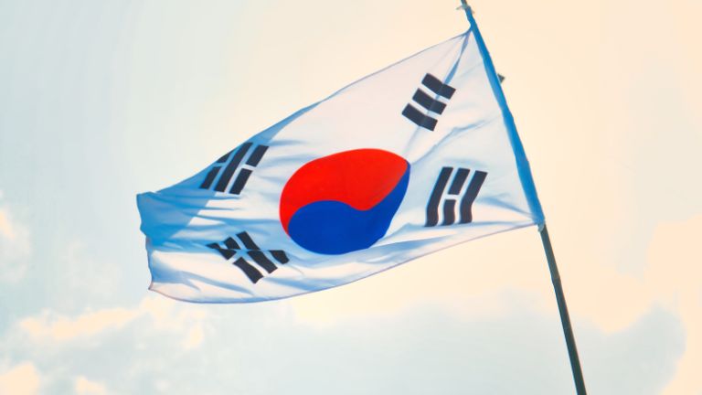 Hình ảnh bài viết: Dòng tiền crypto rời Hàn Quốc tăng mạnh, nghịch lý người dùng tăng nhưng lợi nhuận giảm